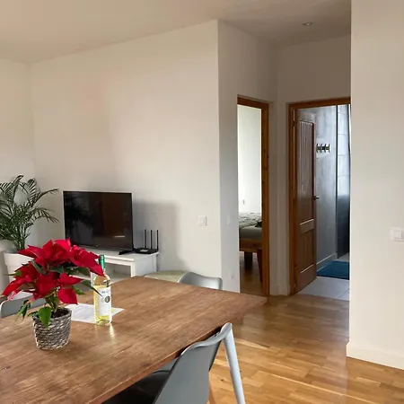 Eka 2 Apartment